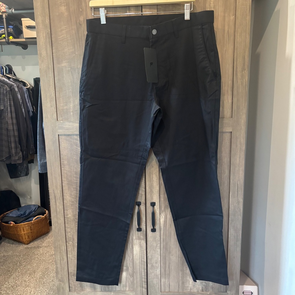 NWT Fabletics Men Black The High Side Chino Classic Fit Pants 34x32 Black